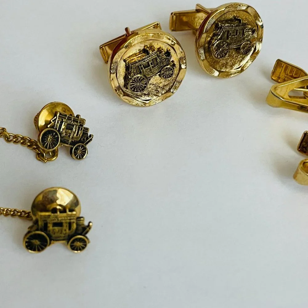 Vintage Wells Fargo Stagecoach Carriage Gold Plated Cufflinks Tie Clips Set of 6